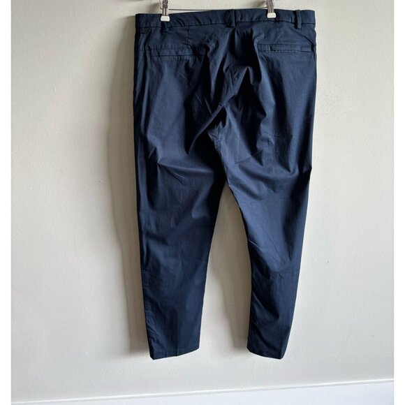 Lululemon Men Front Button Closure Two Side Back Pocket Trouser Navy Blue Sz 38 - Picture 2 of 14